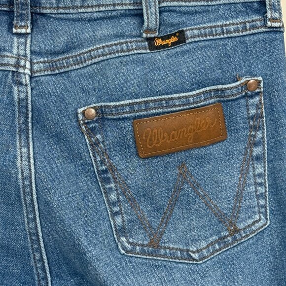 Wrangler Womens Trumpet Flare Jeans Blue Denim Flare High Rise Stretch Retro - Picture 3 of 6